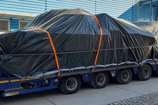 Tank Tomáš, na který se Češi složili, už míří na Ukrajinu - Seznam Zprávy